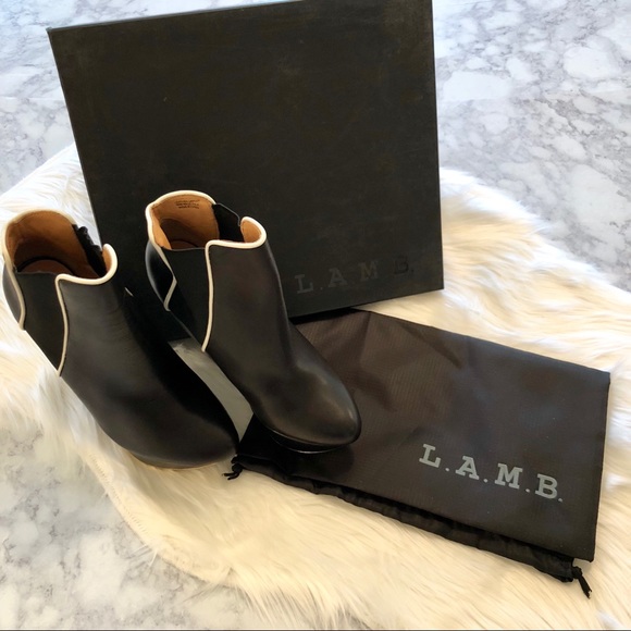L. A. M. B. : Black “Diva” Platform Wedge Booties - Picture 2 of 8